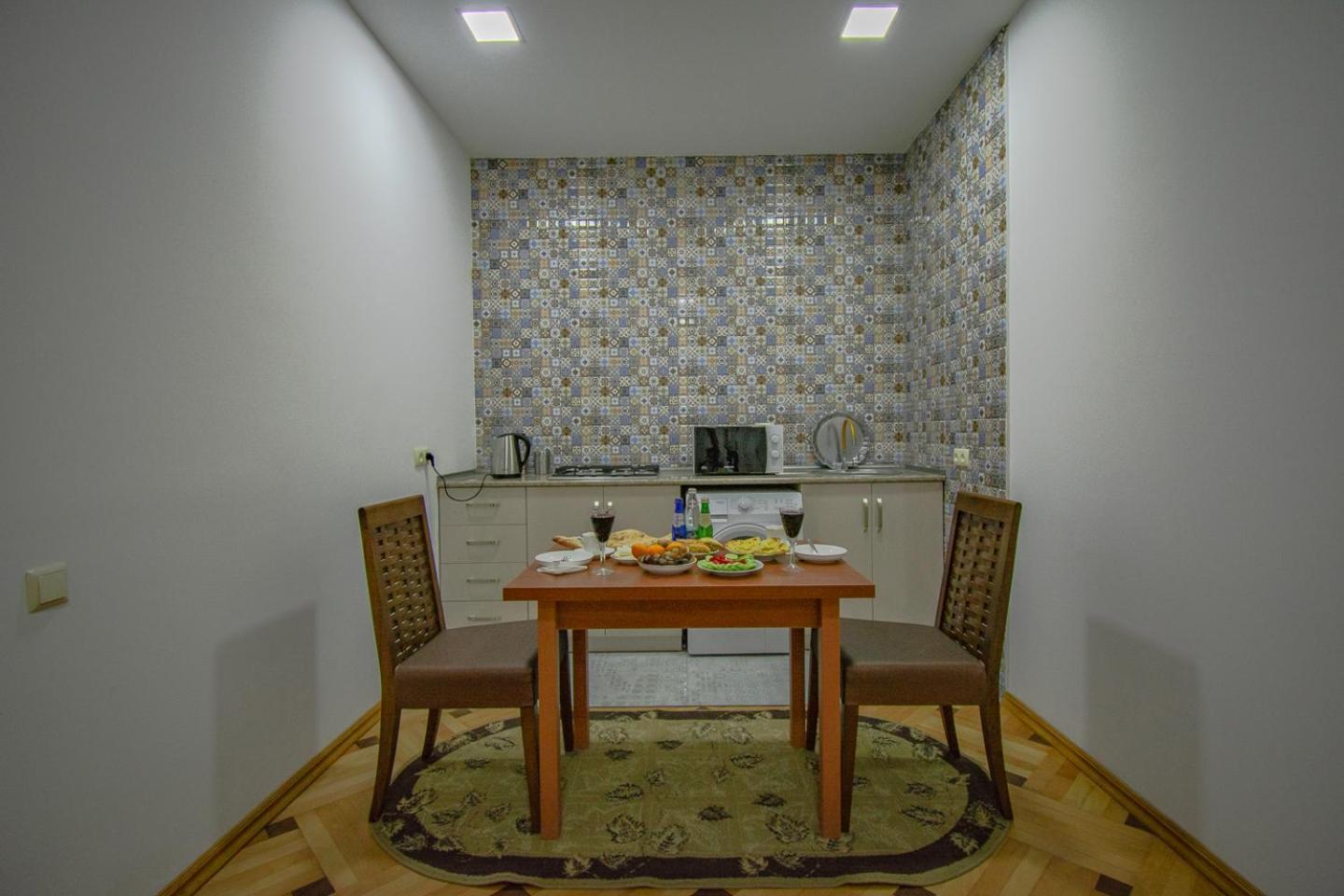 Nana'S Guesthouse Batumi Esterno foto